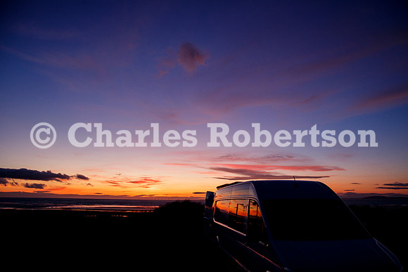 20251009_0046_crobertson