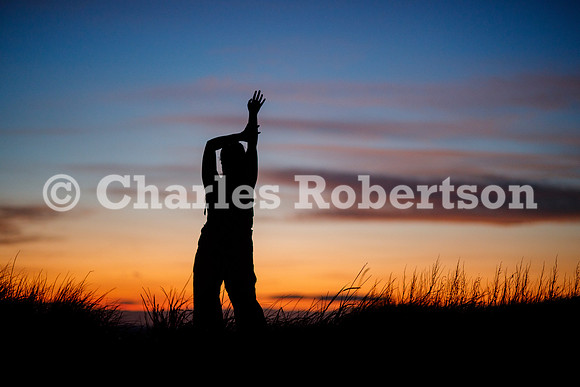 20251009_0110_crobertson