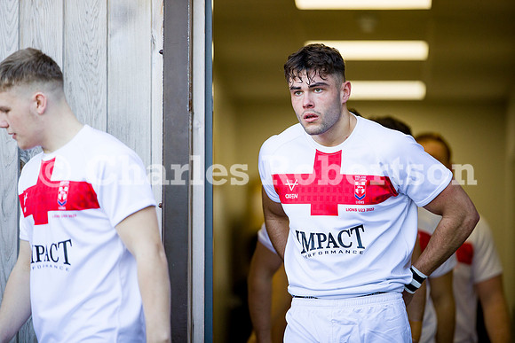 20221112_0103_crobertson