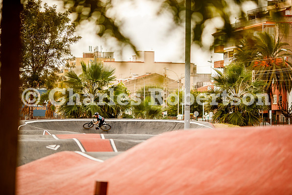 20251113_0109_crobertson