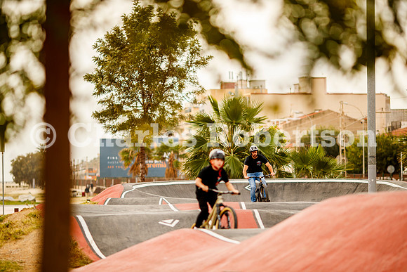 20251113_0119_crobertson