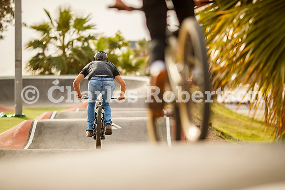 20251113_0142_crobertson