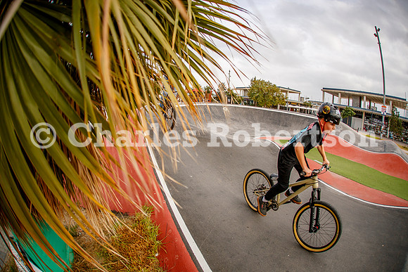 20251113_0197_crobertson