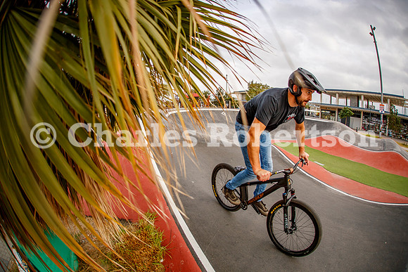 20251113_0198_crobertson