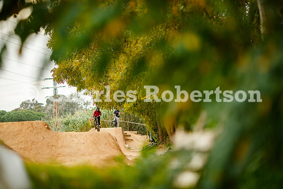 20251113_0248_crobertson