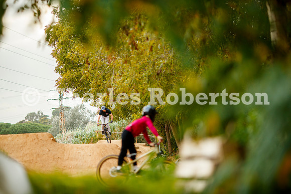 20251113_0255_crobertson