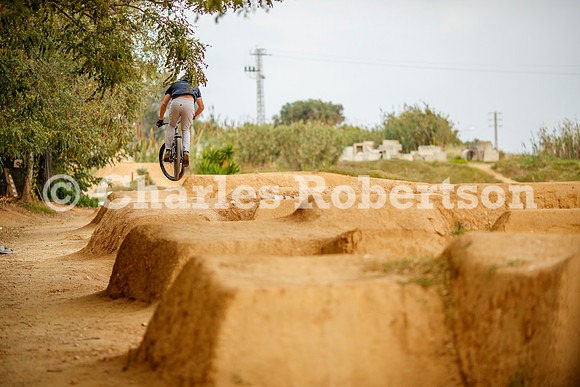20251113_0273_crobertson