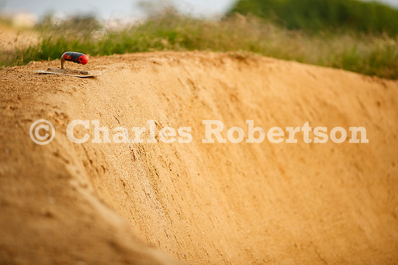 20251113_0315_crobertson