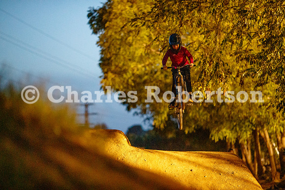 20251113_0346_crobertson
