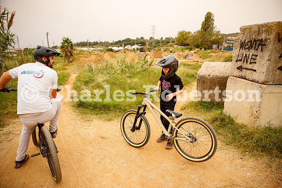 20251114_0026_crobertson