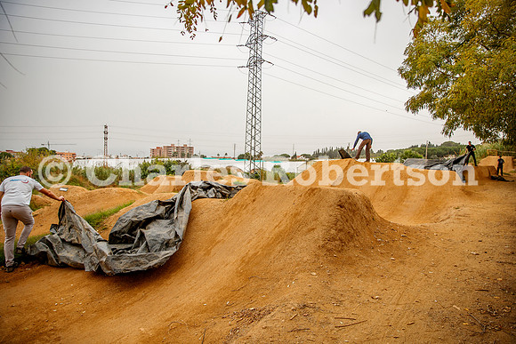 20251114_0111_crobertson