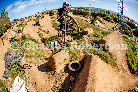 20251115_0137_crobertson