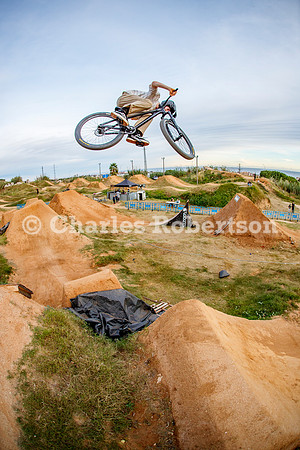 20251115_0278_crobertson