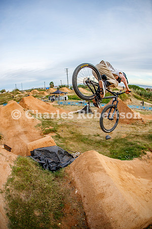 20251115_0283_crobertson