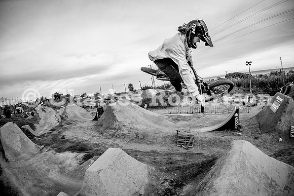 20251115_0317_crobertson