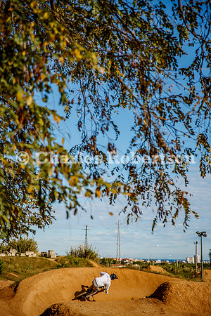 20251116_0129_crobertson