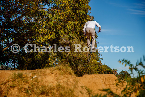 20251116_0141_crobertson
