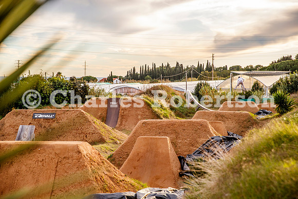 20251116_0227_crobertson