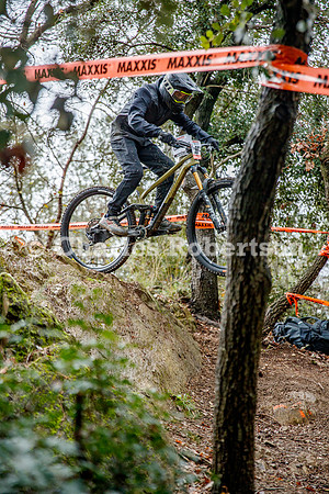 20260307_0415_crobertson