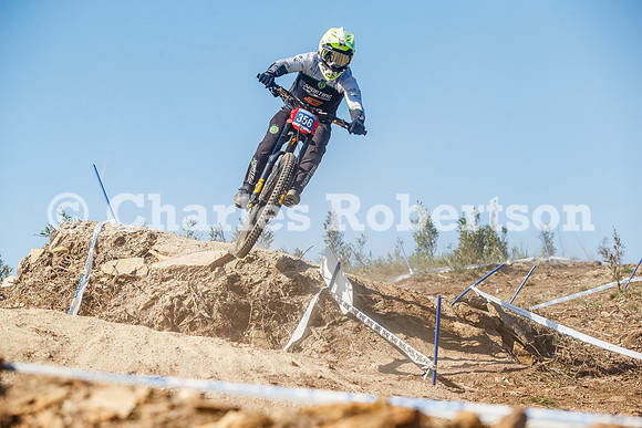20260418_0032_crobertson