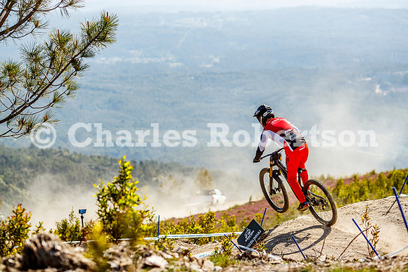 20260418_0118_crobertson