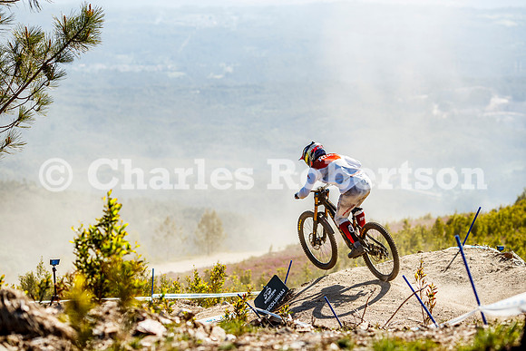 20260418_0120_crobertson