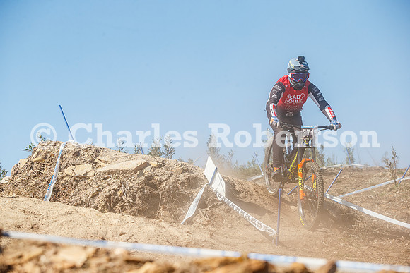 20260418_0122_crobertson