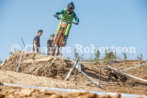 20260418_0159_crobertson