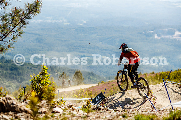 20260418_0199_crobertson