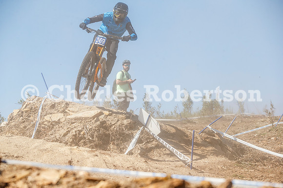 20260418_0210_crobertson