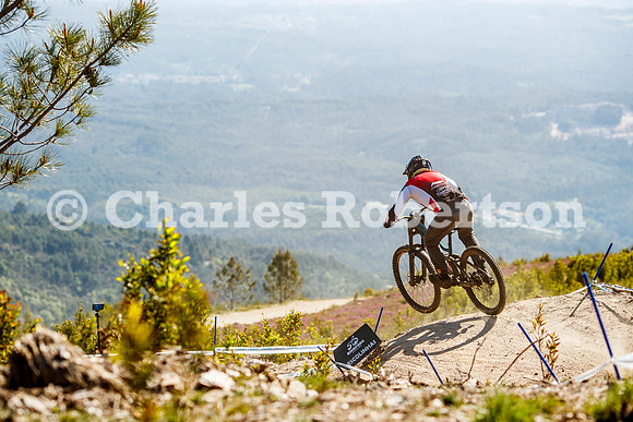 20260418_0218_crobertson