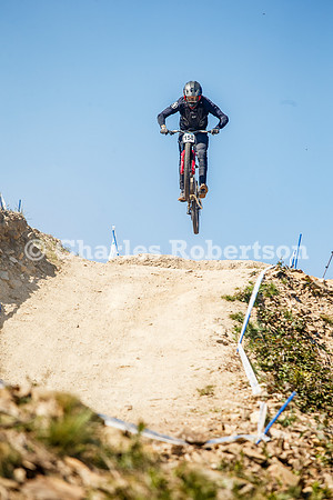 20260418_0428_crobertson