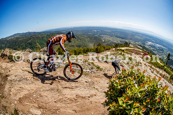 20260418_0550_crobertson