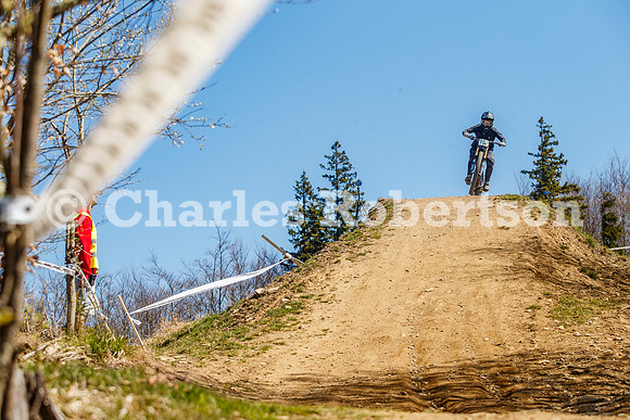 20260501_0205_crobertson