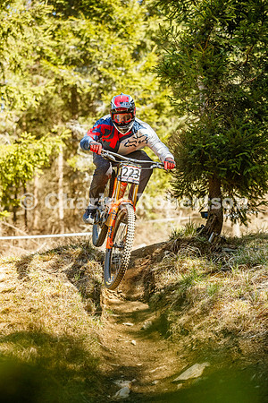 20260501_1417_crobertson
