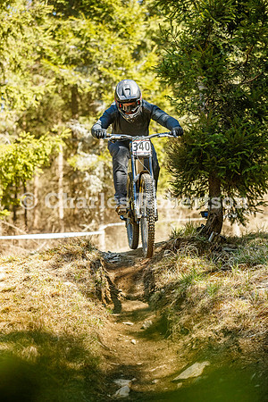 20260501_1419_crobertson