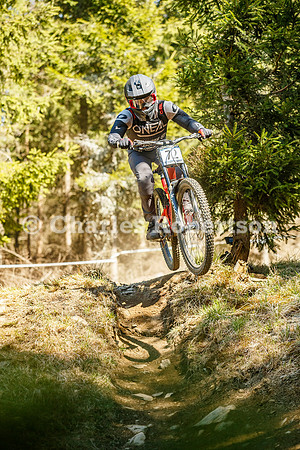 20260501_1558_crobertson