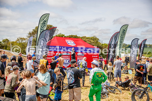 20260523_0309_crobertson