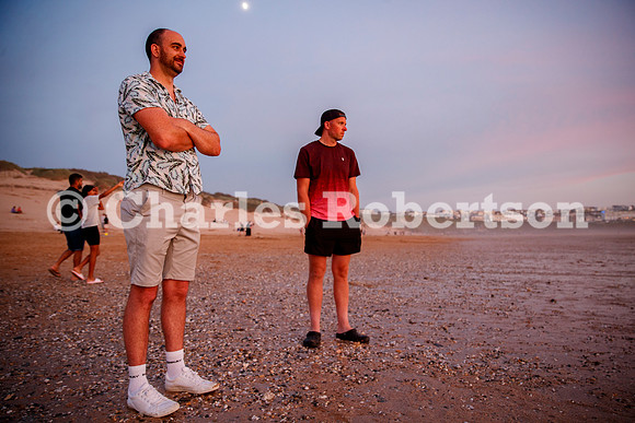 20260526_0122_crobertson