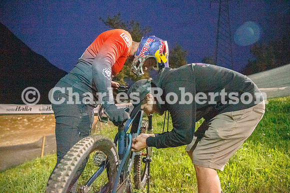 20260826_1476_crobertson