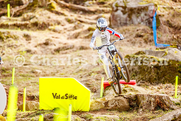 20260826_0475_crobertson