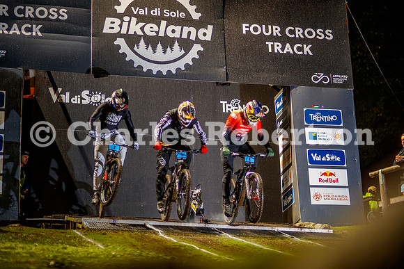 20260828_0591_crobertson