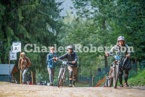 20260828_0528_crobertson