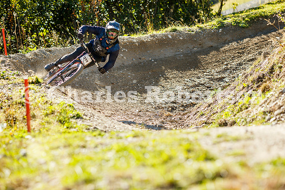 20260904_0157_crobertson