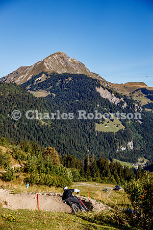 20260904_0162_crobertson