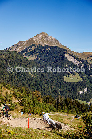 20260904_0359_crobertson