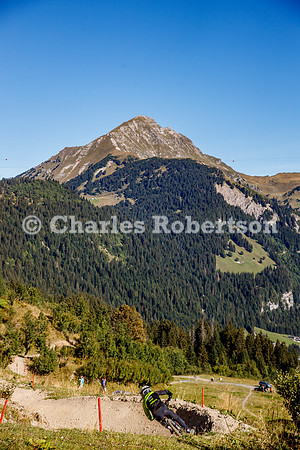 20260904_0434_crobertson