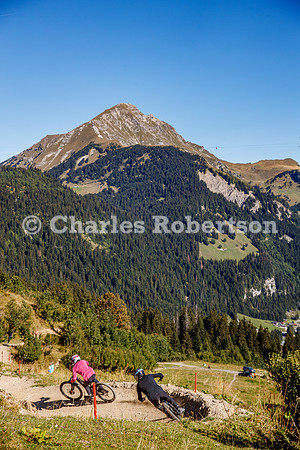 20260904_0445_crobertson