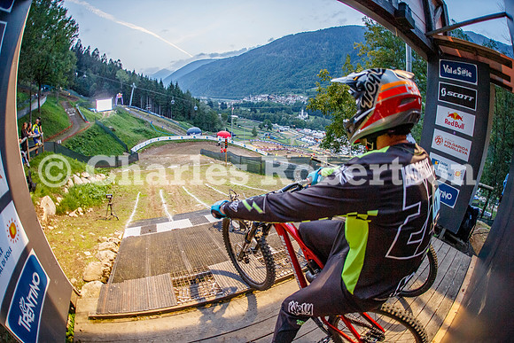 20260827_0520_crobertson