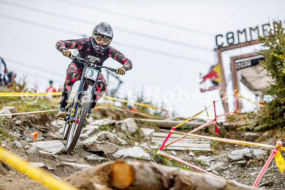 20260911_0124_crobertson